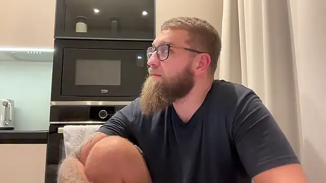 Bear_bear_ live sex cam