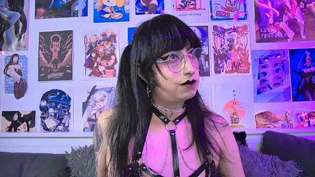 snowblack_'s cam snapshot