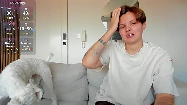 Tenderly_Couple's cam snapshot