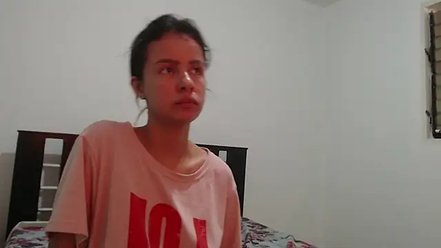 nathaly_jones_'s cam snapshot