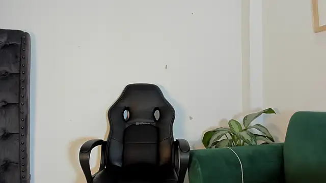 two_milkyway's cam snapshot