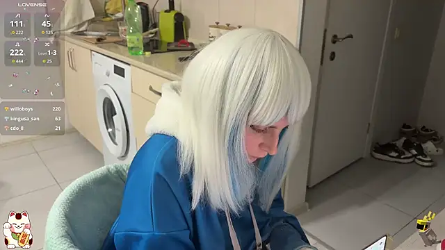 ShiroiFubuki's cam snapshot