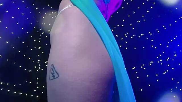 Littlespacemouse's cam snapshot