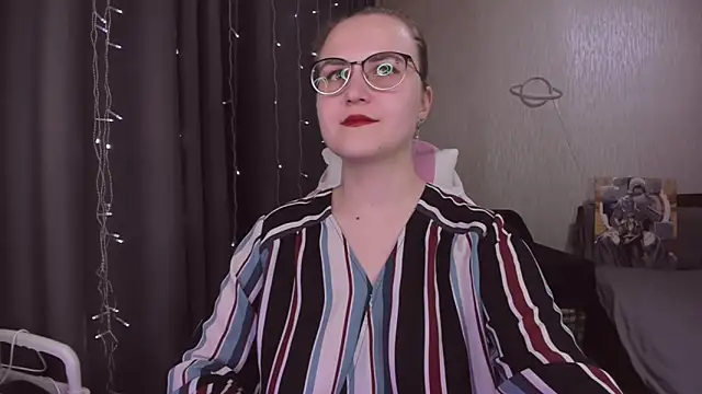 MissBrightShine's cam snapshot