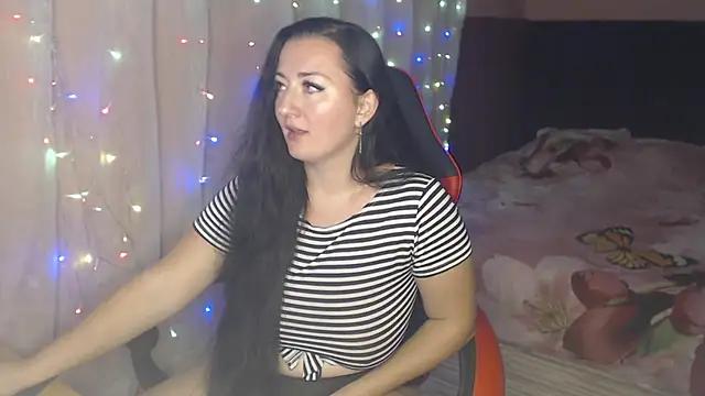 Juicy_Muse's cam snapshot