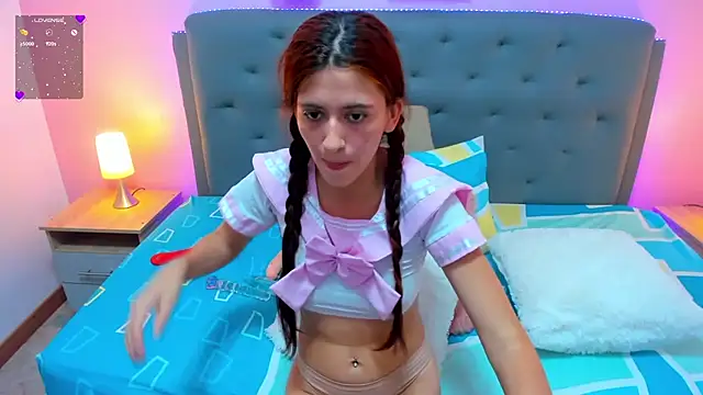 julieth_love_'s cam snapshot