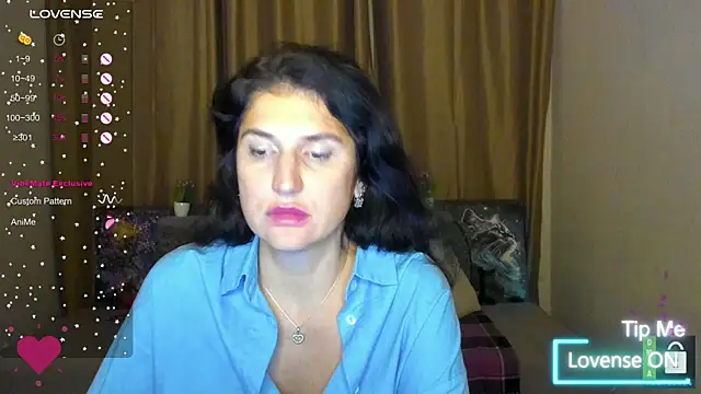 Alianna_Solo_Kisses's cam snapshot