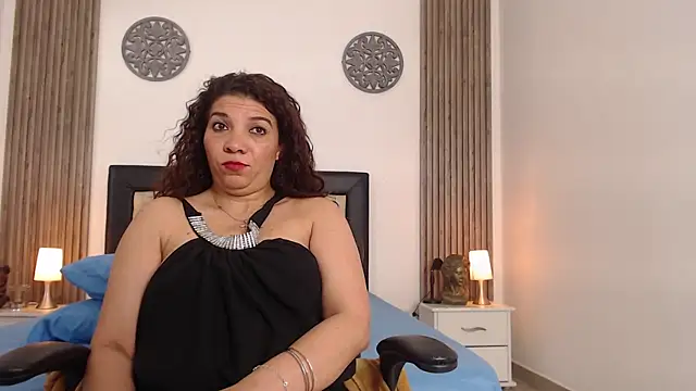 Serena_Houstonn's cam snapshot