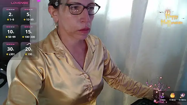 Chayla_Ruiz's cam snapshot