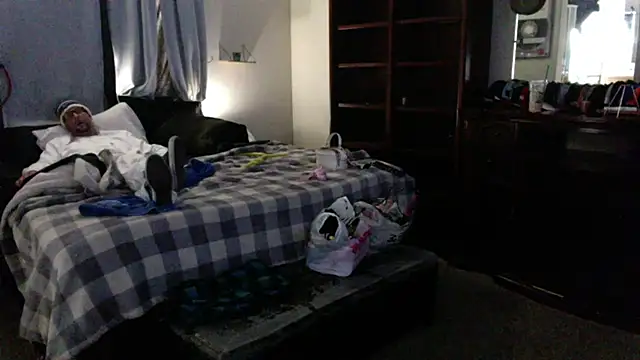iBoneher69's web cam