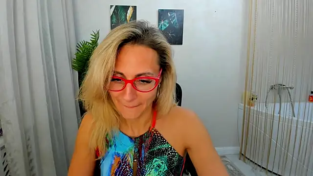 MuseOfStage's cam snapshot