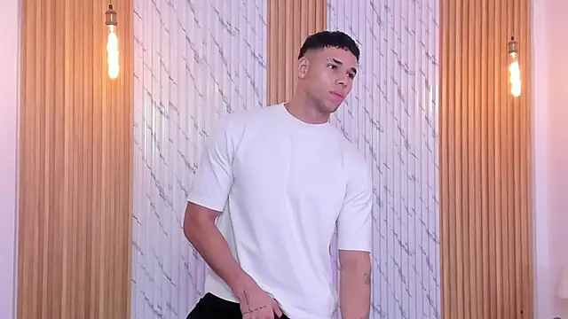 thomas_walker0 live sex cam