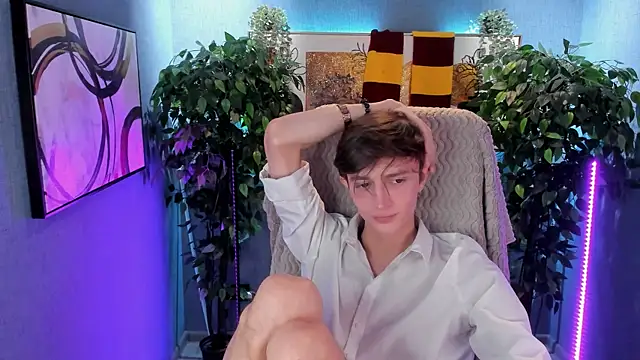 John_Weasley live sex cam