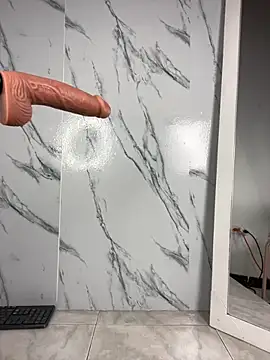 angelGgold live sex cam