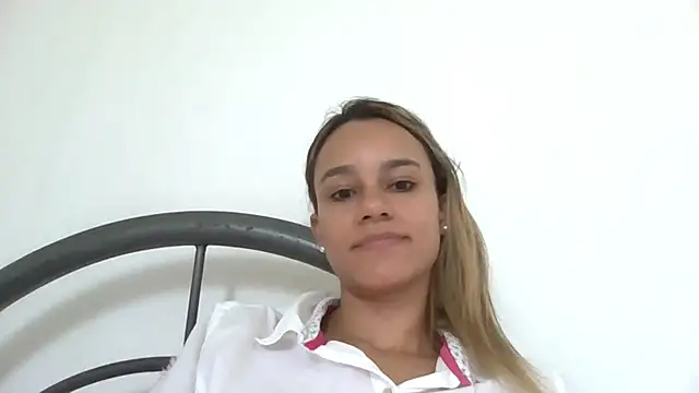 SamanthaWatson's cam snapshot