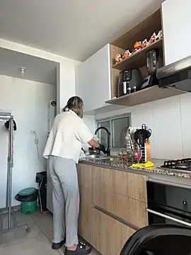 Ameellie's cam snapshot