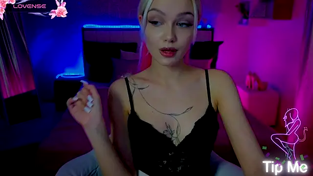 LinaLirian's cam snapshot