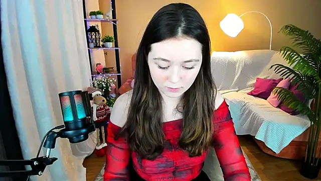 AlluringLookk's cam snapshot