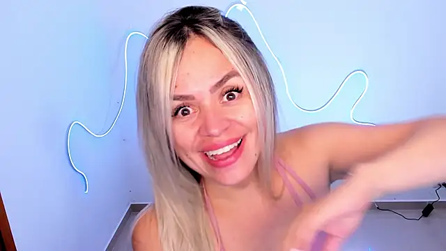 Luna_Marquez's cam snapshot