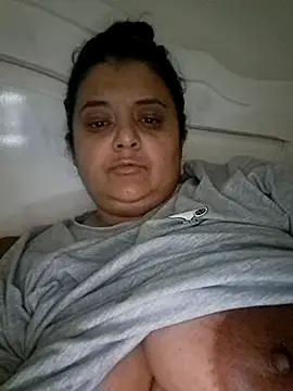 sarahhh1987's cam snapshot