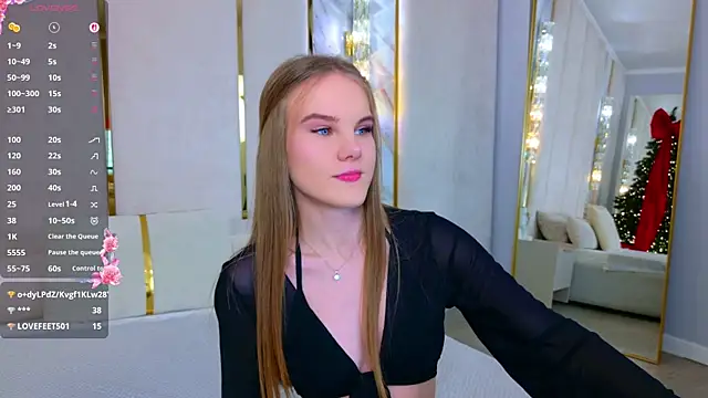 Lili_Lohan's cam snapshot