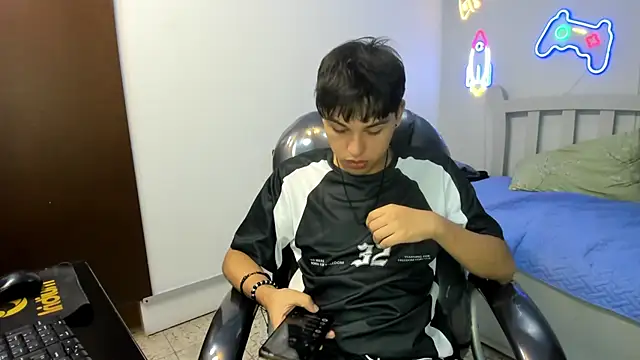 StiwenTwink live sex cam