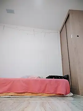 Molly-_-'s cam snapshot