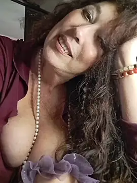 GypsyEsmeralda live sex cam