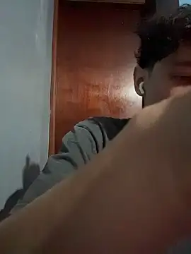 Omaaaaaaa00001 live sex cam