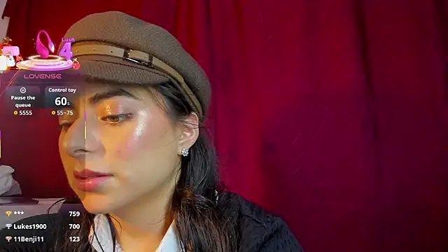 sashaa_petit live sex cam