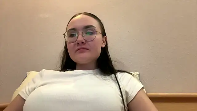 MidnightMelt live sex cam