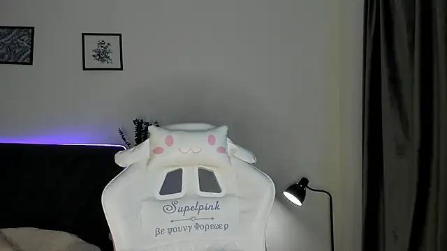 elliediaz live sex cam