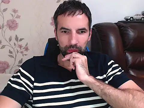 Leo_1617 live sex cam