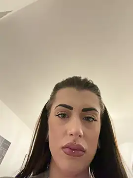 Barbie_1312's cam snapshot