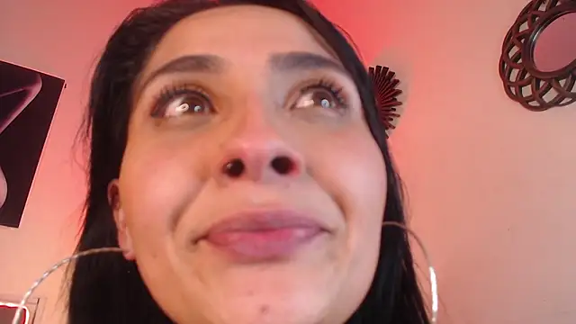 emily_leinner's cam snapshot