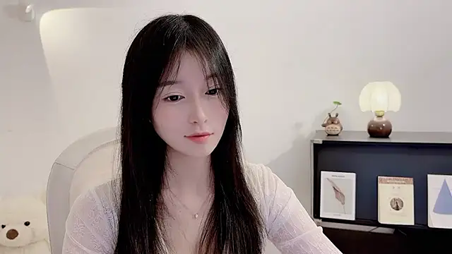 Onechestnut's cam snapshot