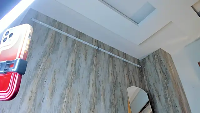 ValentinaBreats live sex cam