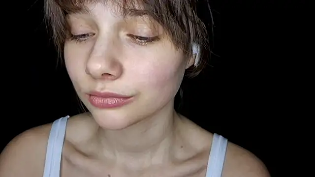 ExitedTroth's cam snapshot