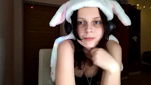 LouiseMarengo's cam snapshot