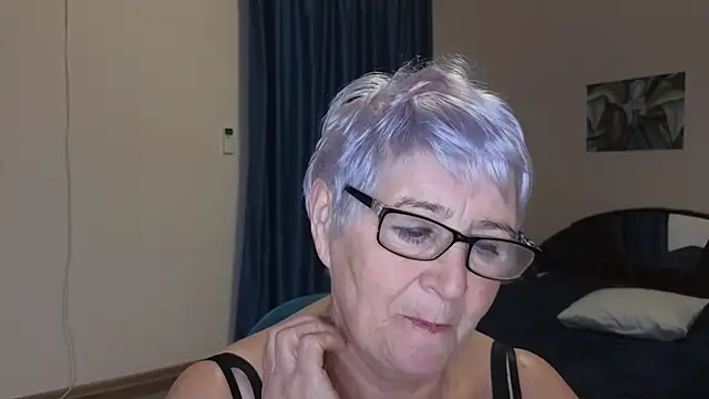 Sandra_Snowflake live sex cam