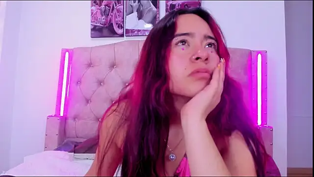 Zenith_moon's cam snapshot