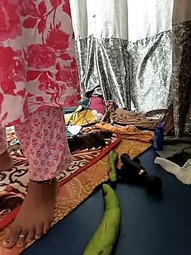 Hotty-Rani-Bhabi's cam snapshot