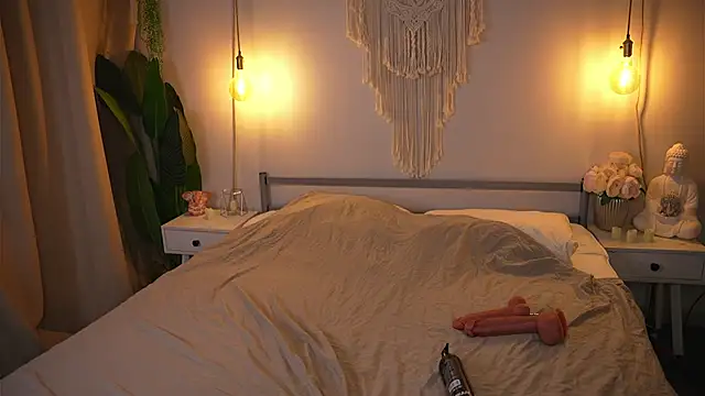 Devilsss_toy's cam snapshot