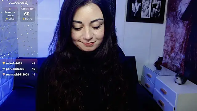 Eva_Roussell's cam snapshot