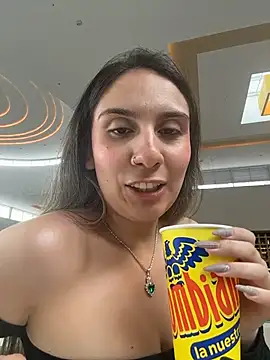 sarah_honey__'s cam snapshot