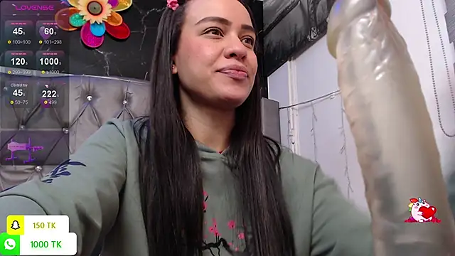 LAILAGUMMY's cam snapshot