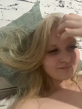 hotgoodgirll's cam snapshot