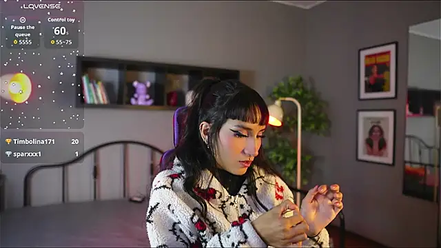 Meganpeach_'s cam snapshot