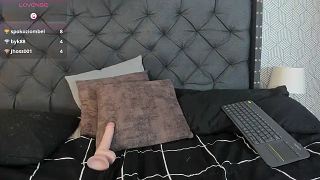 valentina__desire's cam snapshot