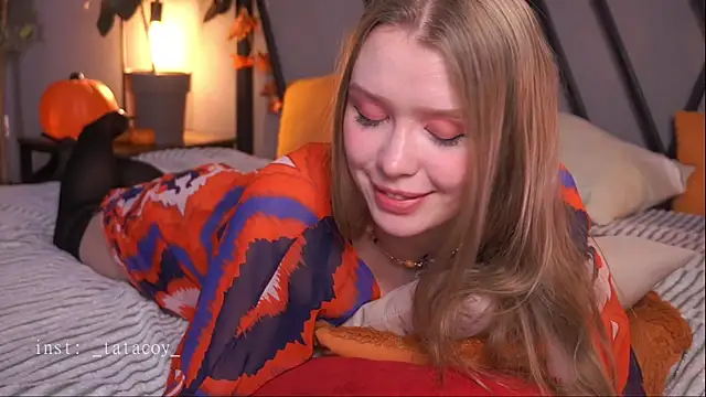 TataCoy live sex cam